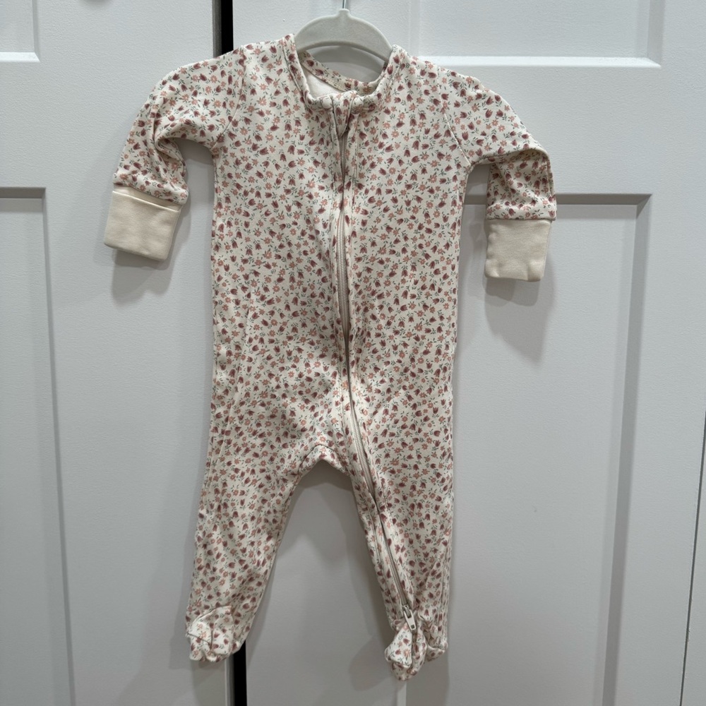 Colored Organics Cream Floral Kids Footie